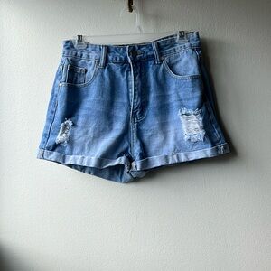 SHEIN Women’s Distressed Jean Shorts Size Medium